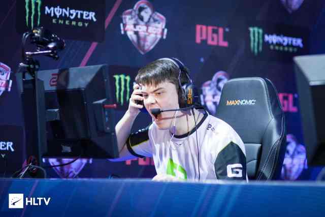 因为在我背 因为在我背